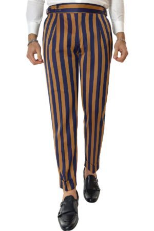 Pantalone uomo arancio riga blu in fresco lana 120's Holland & Sherry vita alta con pinces fibbie laterali e risvolto 4cm