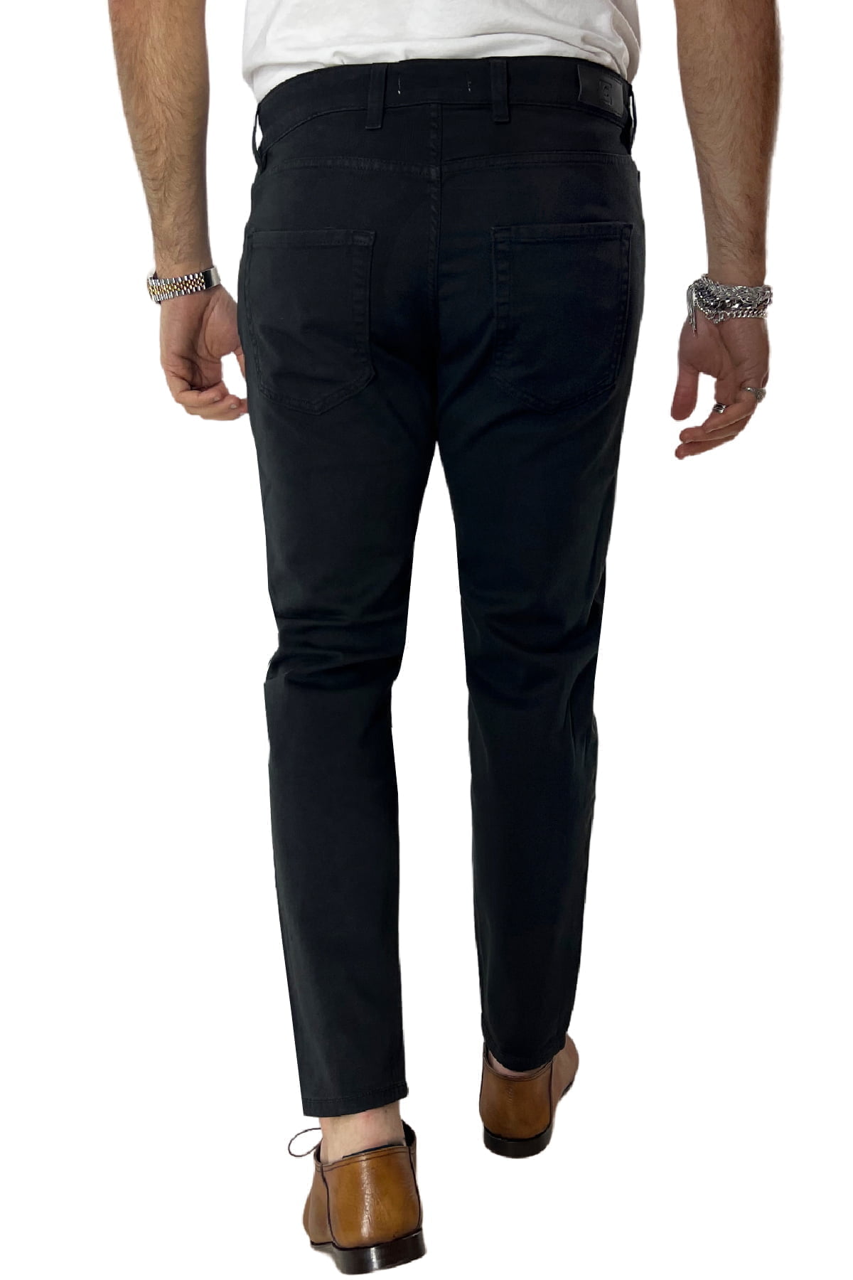 Jeans uomo nero tinta unita modello 5 tasche slim fit estivo made in italy