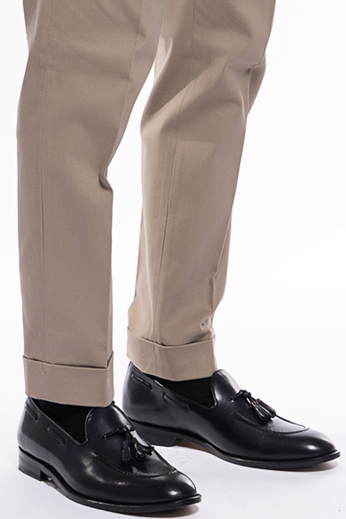 Pantalone uomo beige vita alta tasca america in cotone con doppia pinces e fibbie laterali