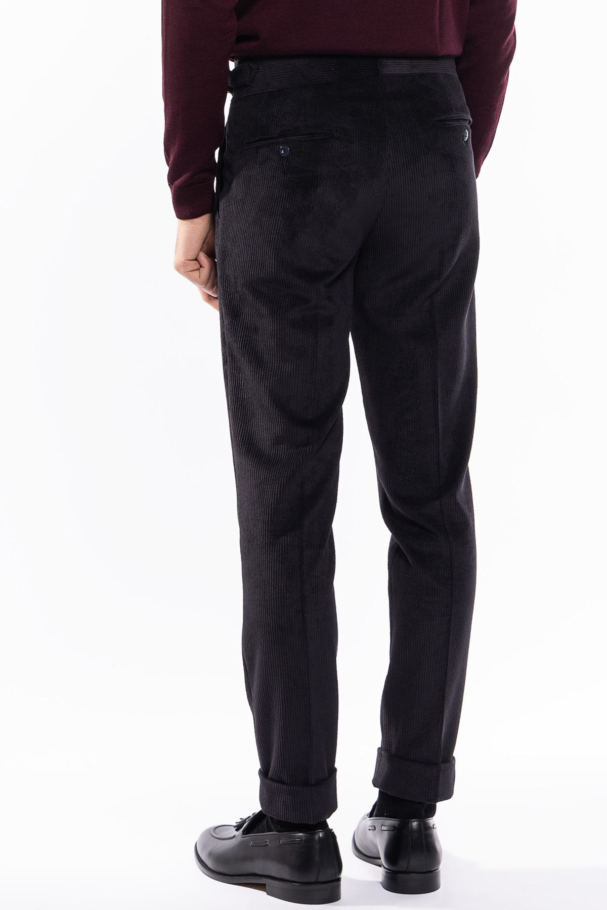 Pantalone uomo nero vita alta biforcato doppia pinces in velluto a costine strette
