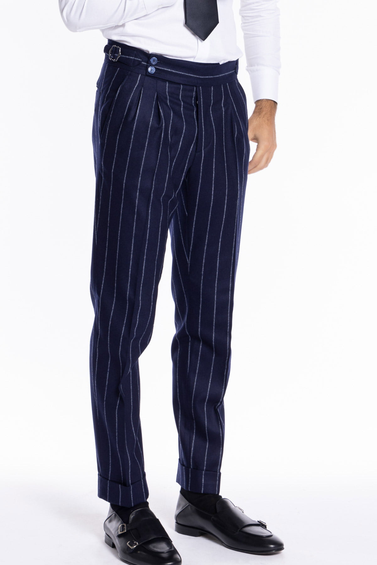Pantalone uomo blu gessato vita alta tasca america in lana flanella Vitale Barberis Canonico con doppia pinces e fibbie laterali regolabili