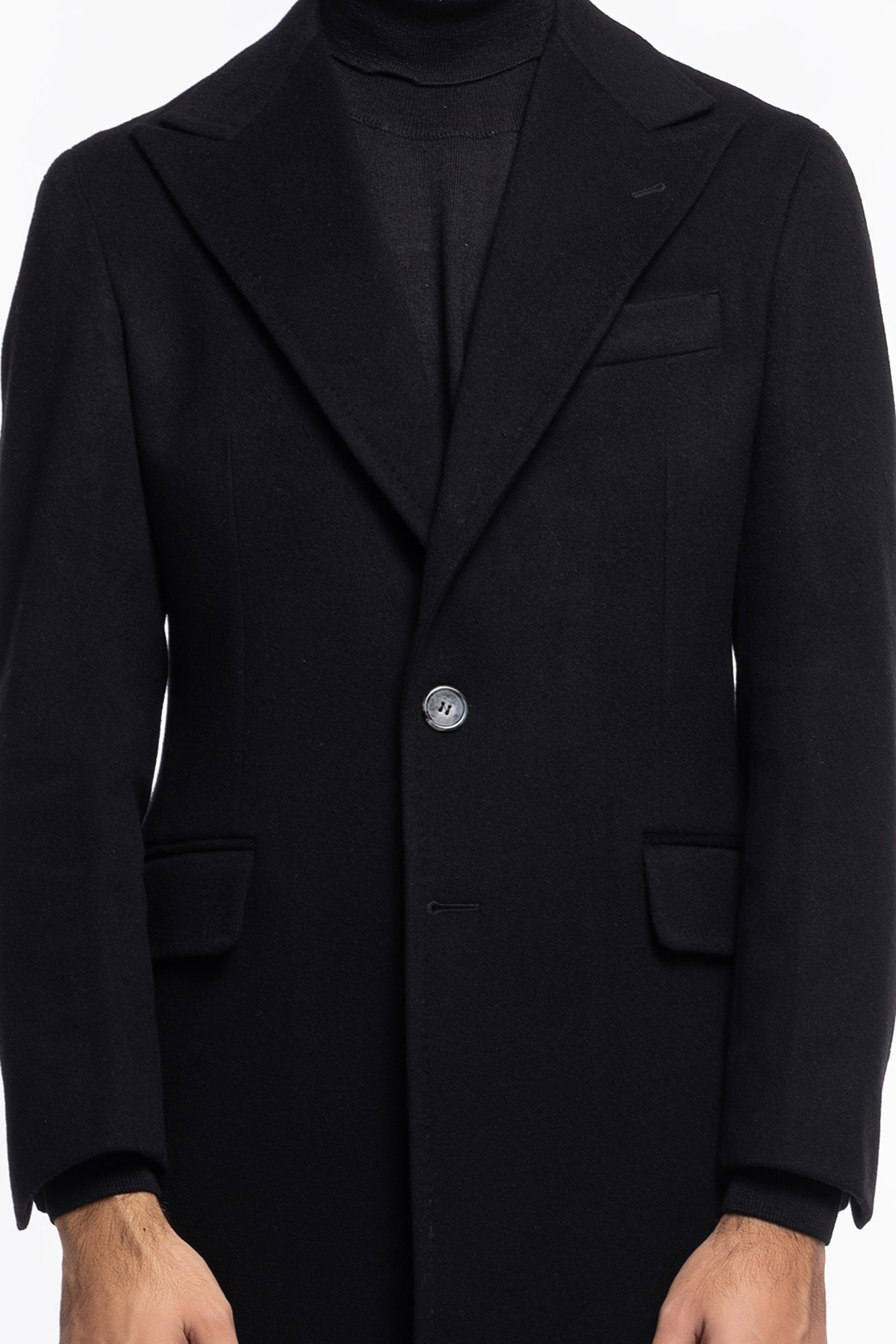 Cappotto uomo nero monopetto in lana e cashmere Bristol Tessuti Napoli rever 13cm con martingala